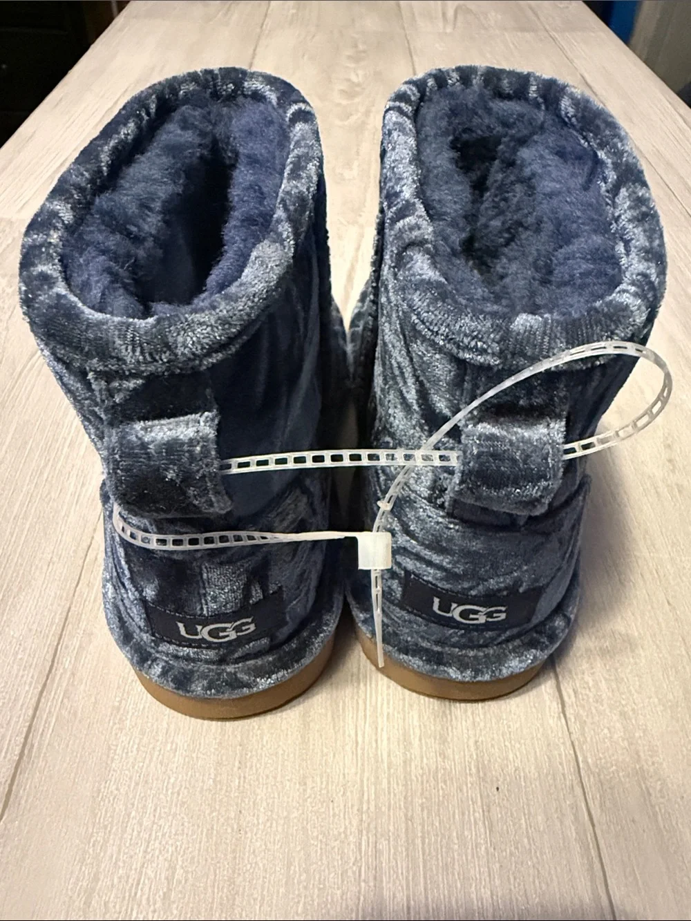 UGG kids girls Plush Boot Slippers in Navy Blue Faux Fur